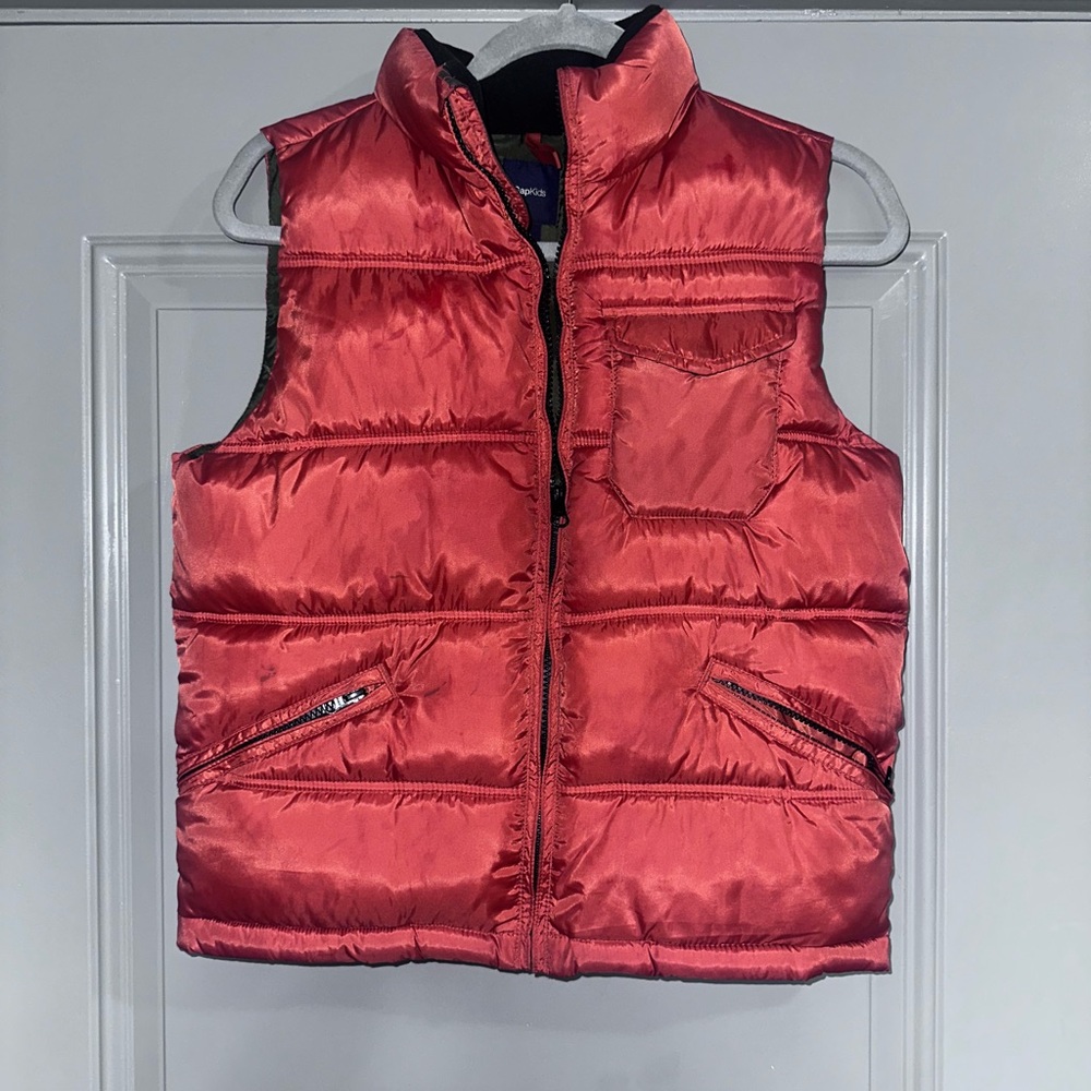 GAP Kids Orange and army green, Puffer Vest w/ pockets size 10, medium